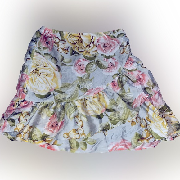 Express High Waisted Asymmetrical Ruffle Mini Skirt Size 2 (Petite) - Picture 1 of 3